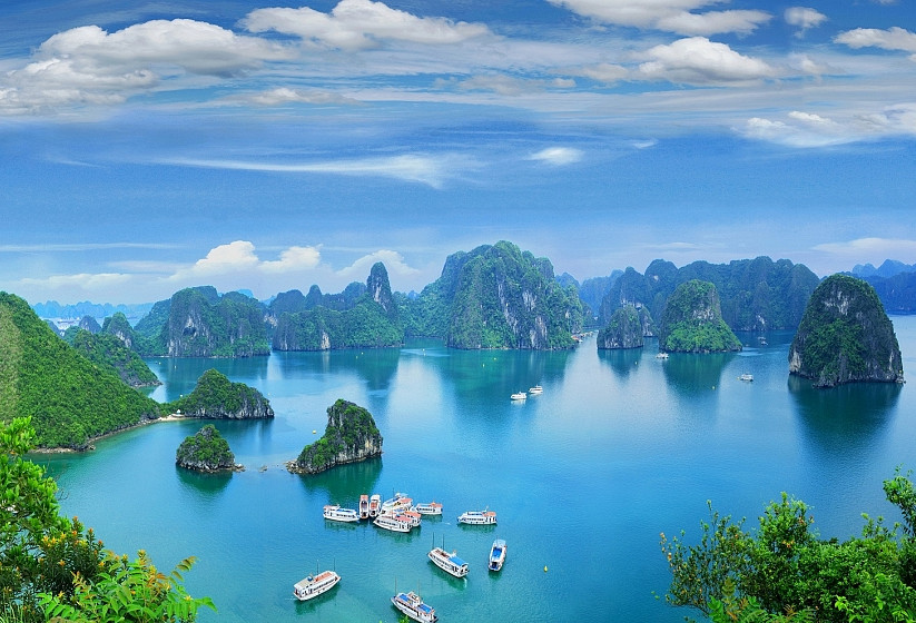 HA LONG BAY, VIET NAM CREW MEMBER VISITS NATURAL WONDER HER TEAM REPRESENTS